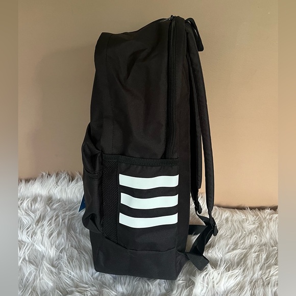 {Adidas Originals} Base Backpack in Black & White - NWT - Picture 7 of 12
